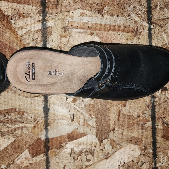 CLARKS COLLECTION Women's Clogs SOFT CUSHION Leather Mule Slip On (BLACK) - 9.5 - Picture 6 of 8